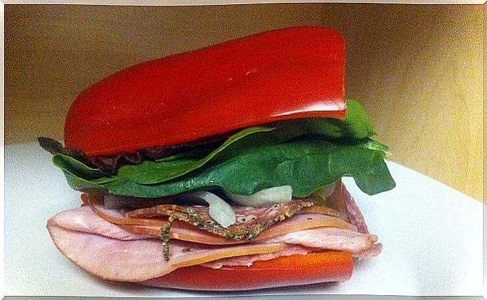 Red-pepper-sandwich