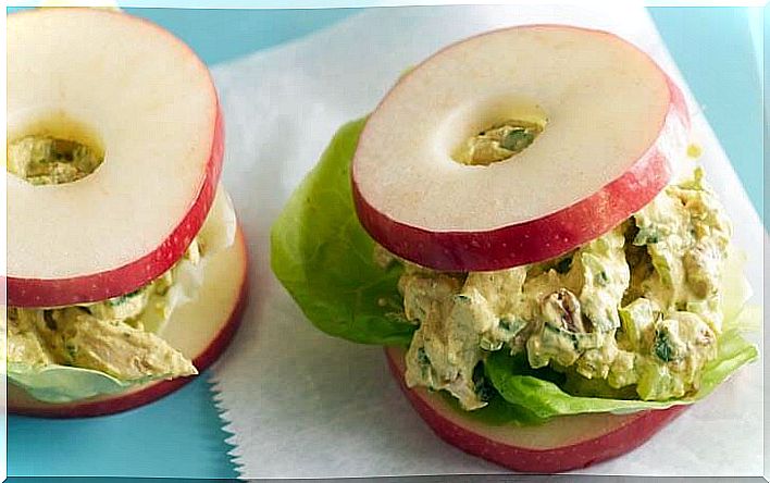 chicken-in-apple-rounds1