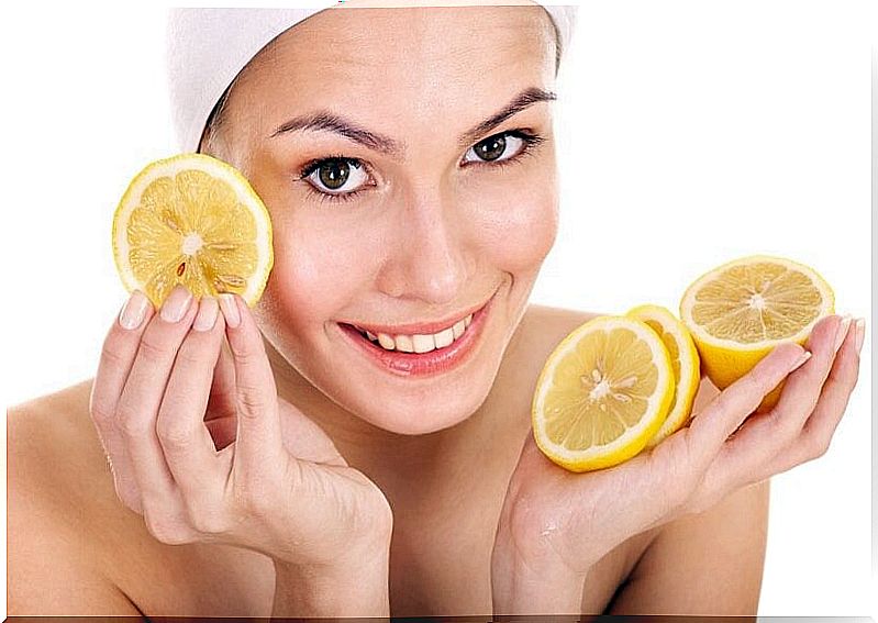 Use lemon to beautify your skin