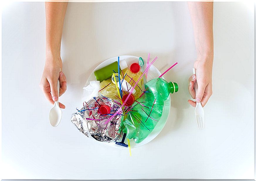 Plastics that cannot be recycled.