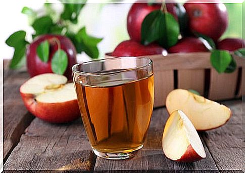Apple cider vinegar and juice