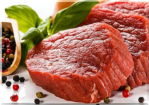 You should avoid consuming red meat if you suffer from psoriasis