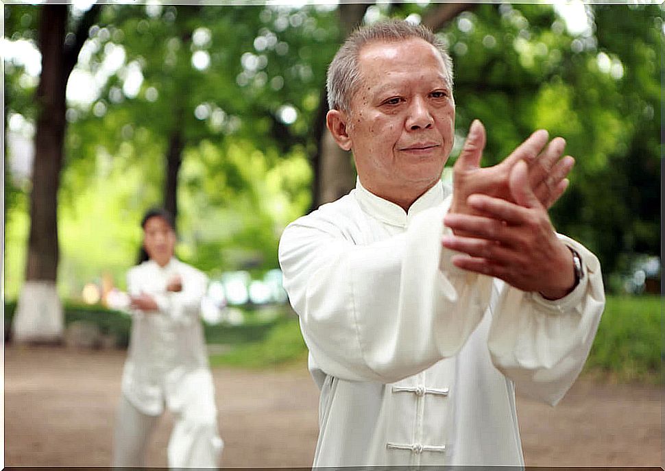 What are the contributions of tai chi to health
